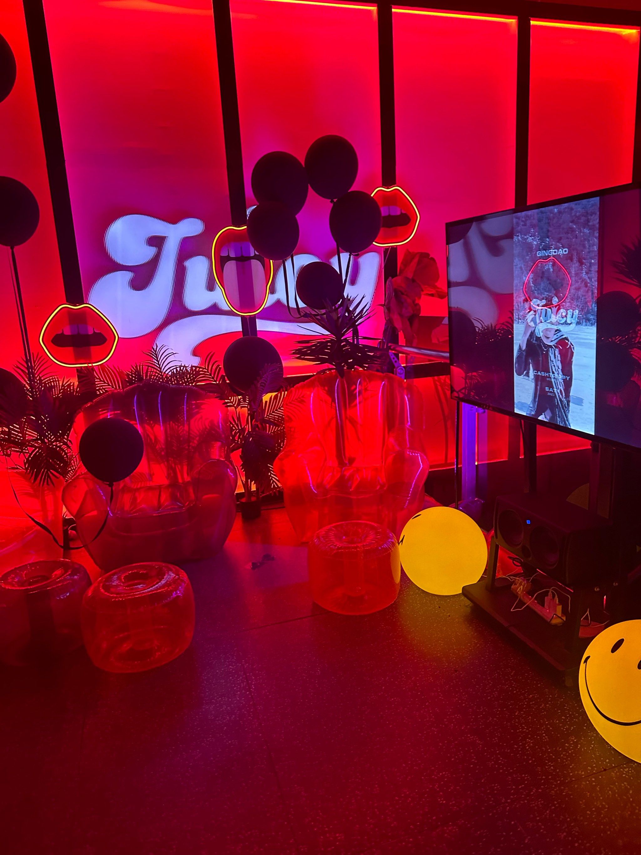 南阳商务KTV消费攻略-方城县ktv预定