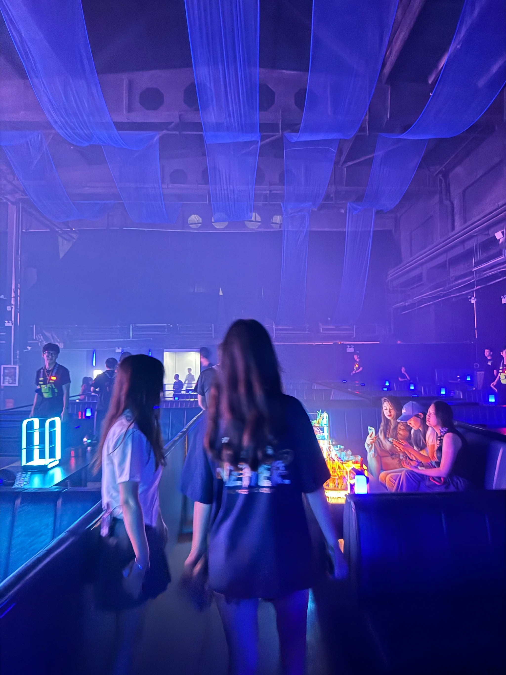 南阳商务ktv环境好服务佳-卧龙区ktv预定